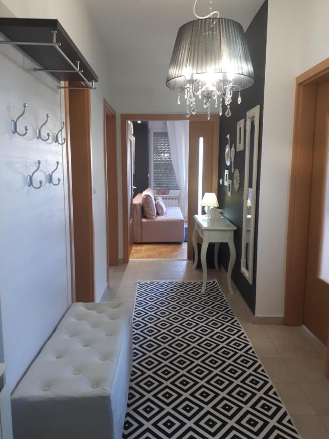 Apartman Diva Тузла Экстерьер фото
