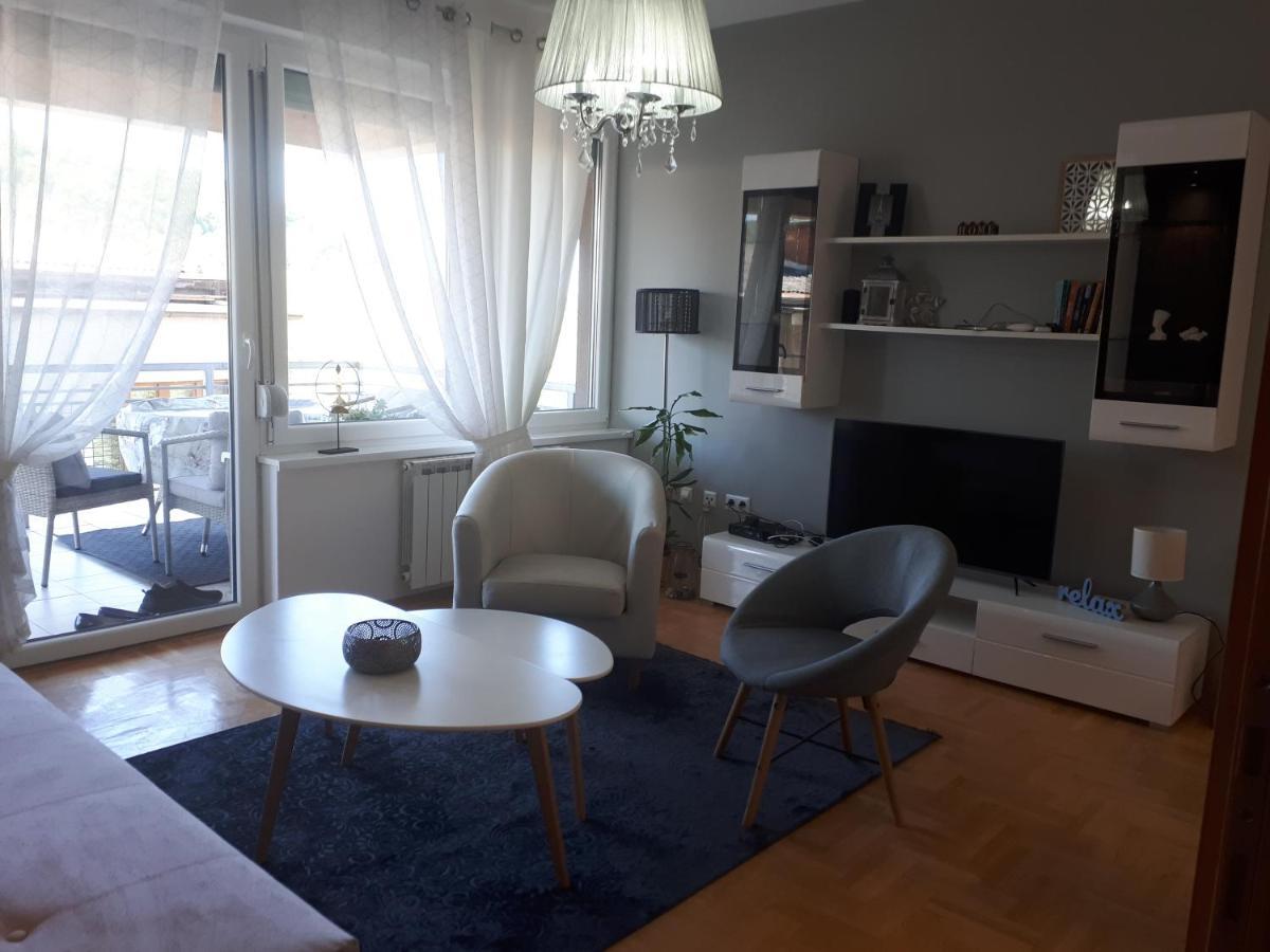 Apartman Diva Тузла Экстерьер фото